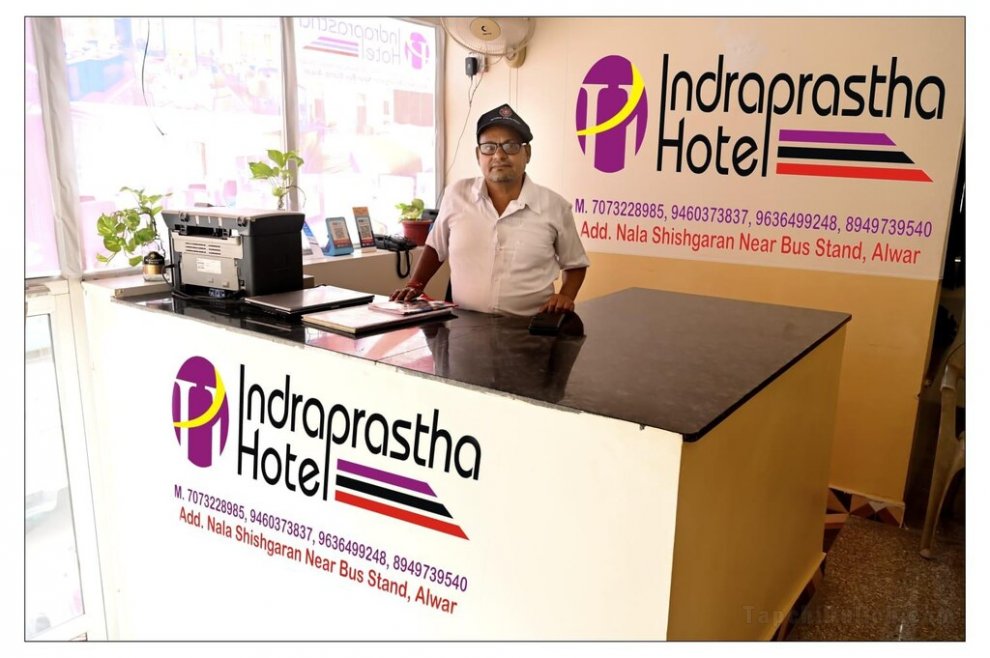 Khách sạn Indraprastha By WB Inn