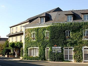 Khách sạn L'Ermitage & Restaurant