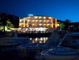 Khách sạn Le Golfe & Spa Bio Casanera