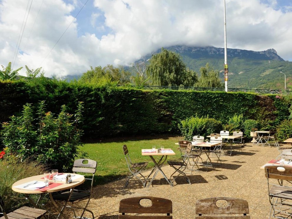Khách sạn Campanile Grenoble Sud Seyssins