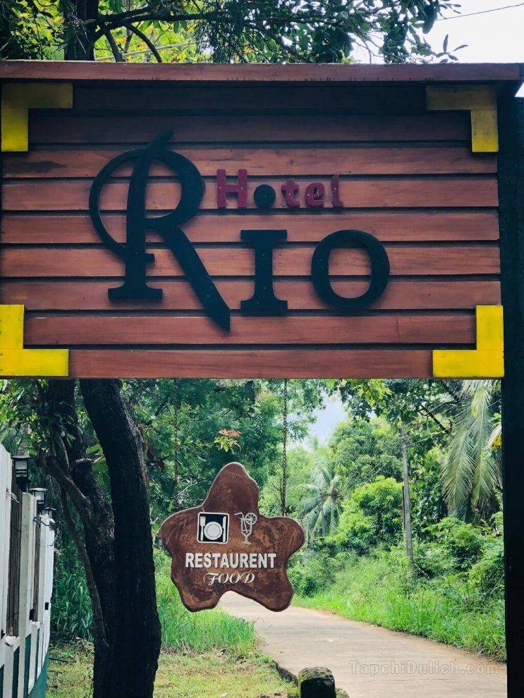 Khách sạn New Rio
