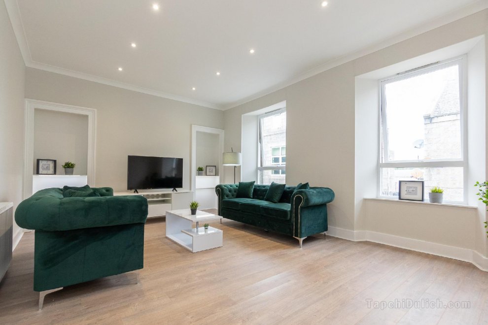 Posset House - Luxury 3 Bed Apartment in Aberdeen City Centre