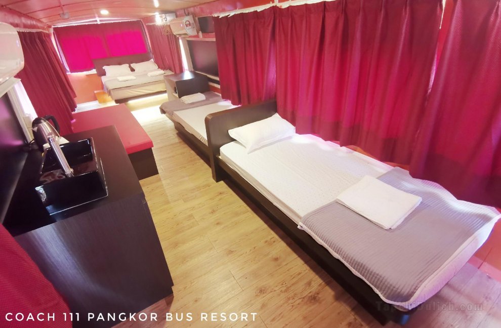 Pangkor Bus Resort by BESLA (Family Coach 111)
