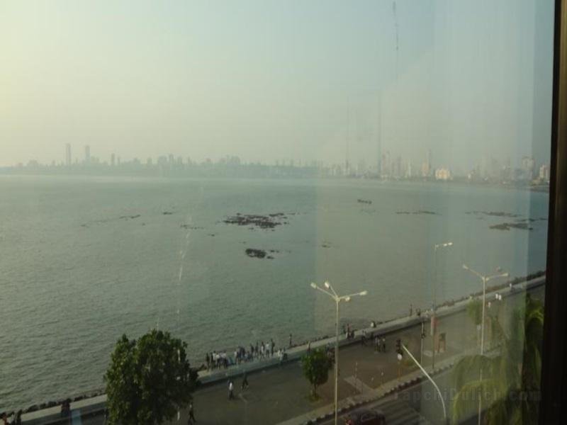 Hotel Marine Plaza Mumbai