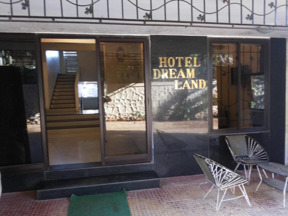 Khách sạn Dreamland