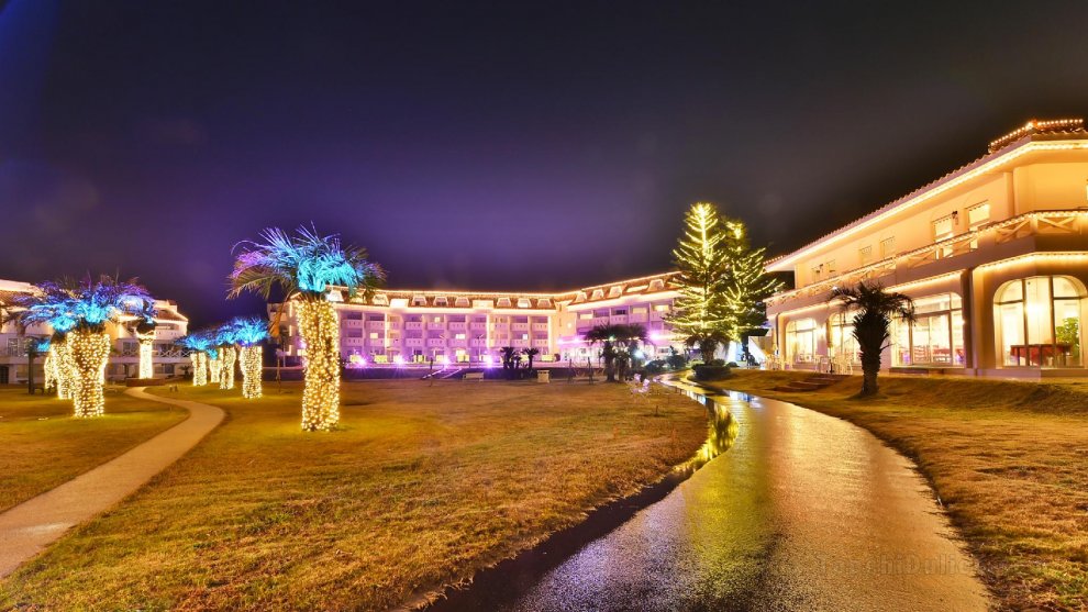 Khách sạn Tateyama Resort