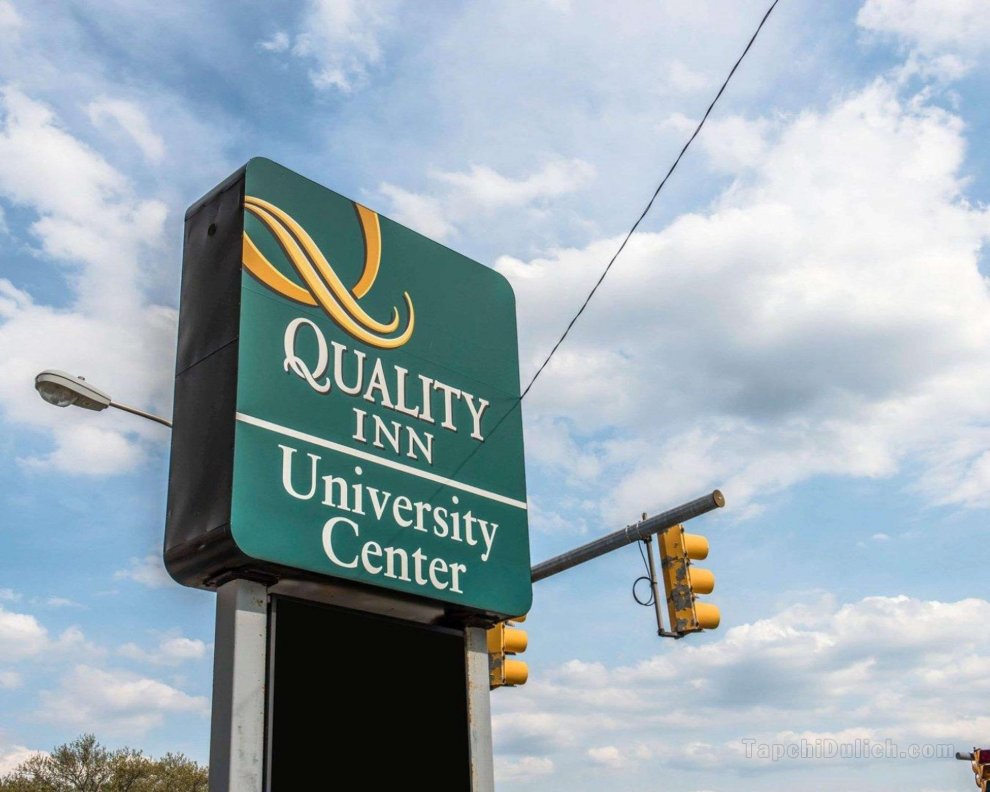 Quality Inn University Center