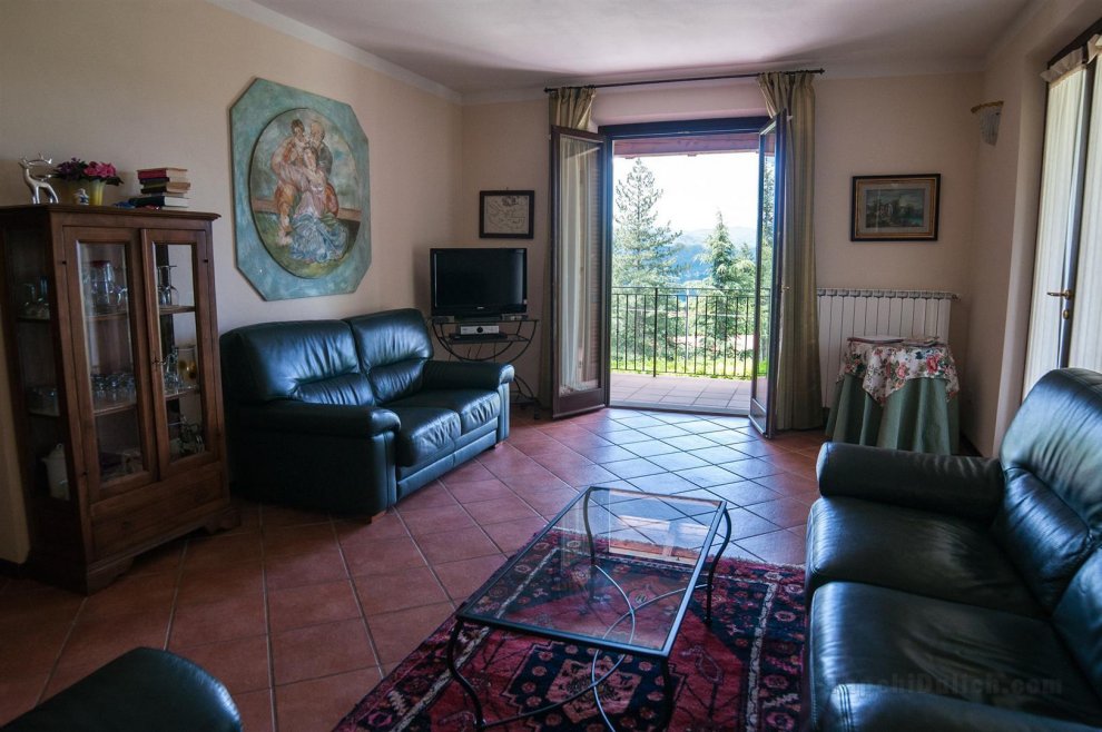 Villa With Private Pool In The Heart Of Tuscany