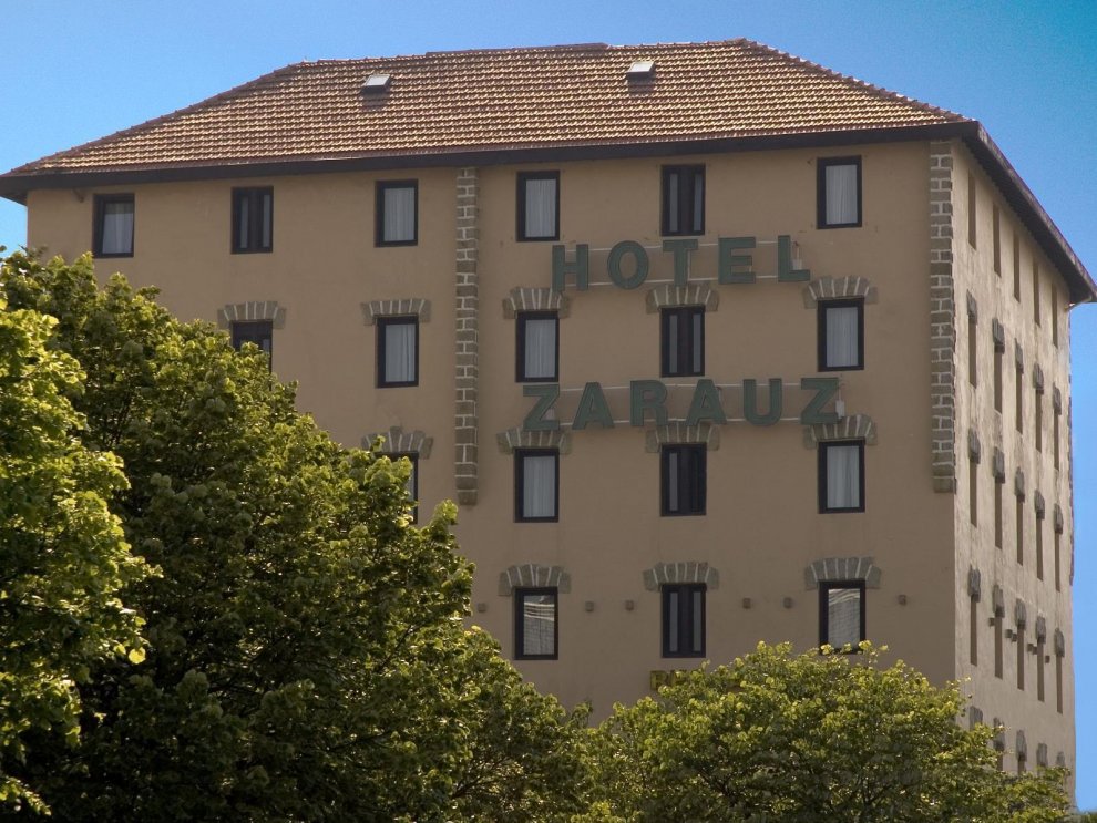 Khách sạn Zarauz
