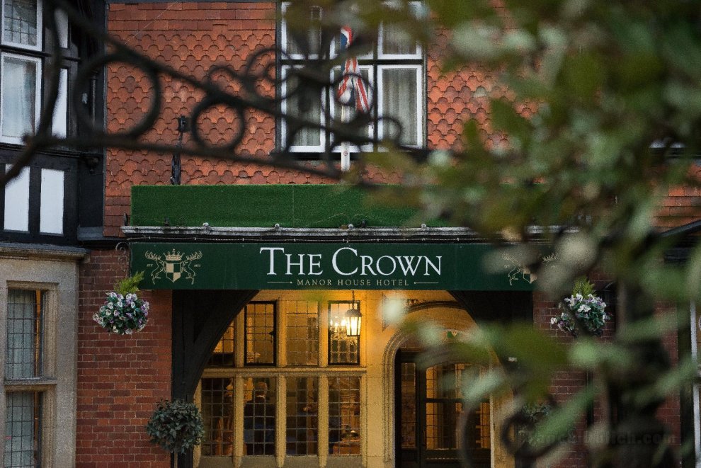 The Crown Manor House Hotel