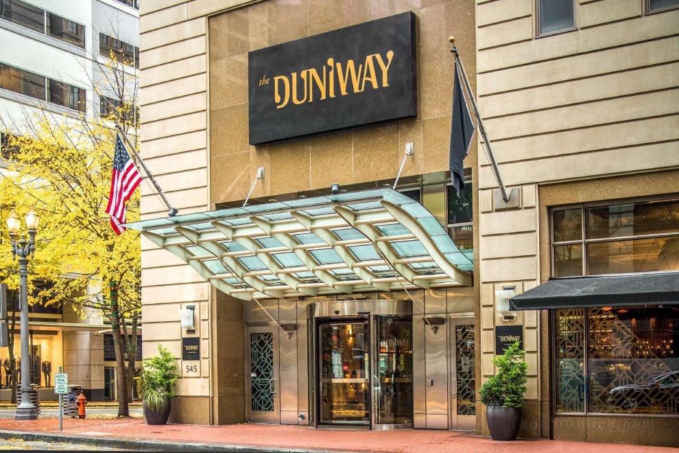 Khách sạn The Duniway Portland a Hilton