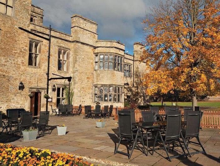 Khách sạn Best Western Walworth Castle