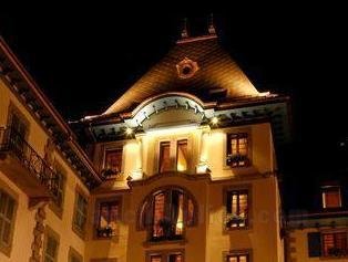 Khách sạn Grand des Alpes
