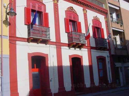 Khách sạn Antica Casa Sanna