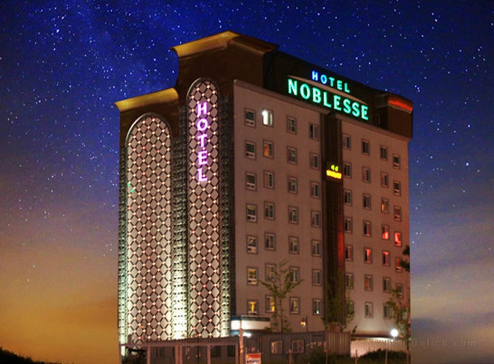 諾布列斯酒店