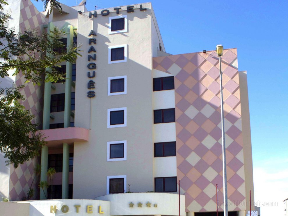 Khách sạn Arangues
