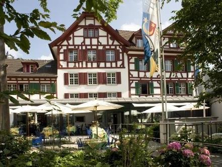 Khách sạn Hofgarten Luzern
