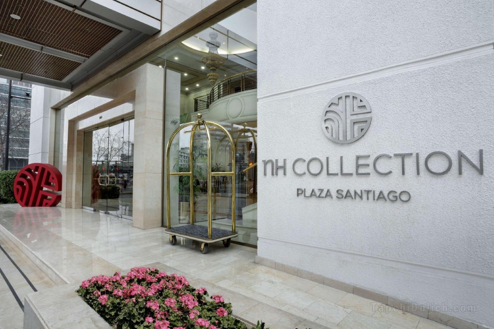 Khách sạn NH Collection Plaza Santiago