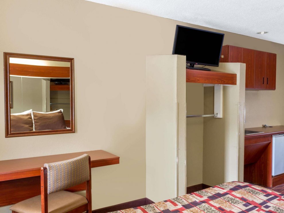 Microtel Inn & Suites by Wyndham Norcross
