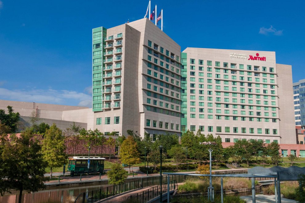 Khách sạn The Woodlands Waterway Marriott & Convention Center