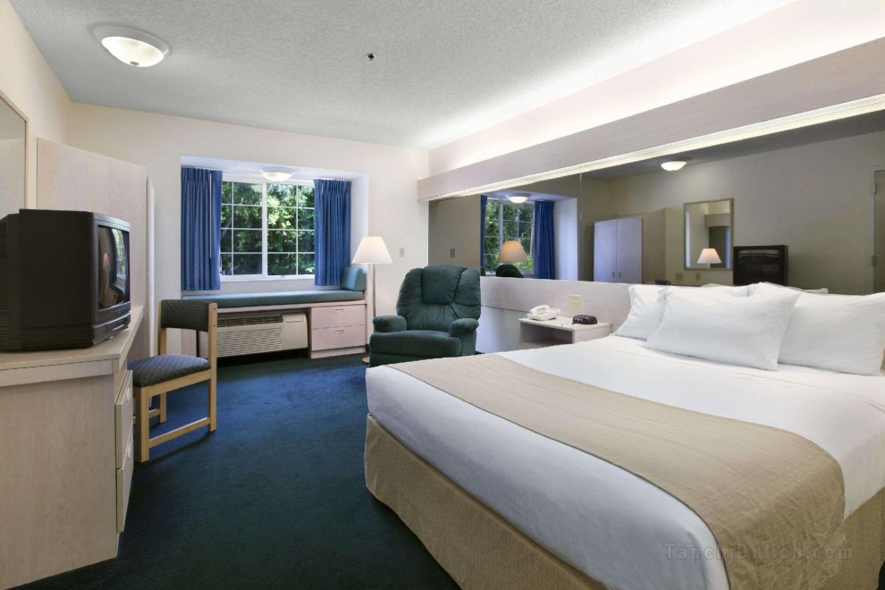 Microtel Inn & Suites by Wyndham Palm Coast