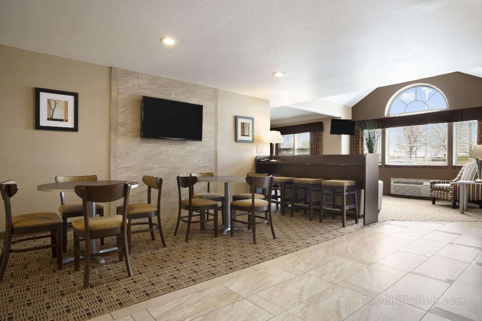 Microtel Inn & Suites by Wyndham Marion/Cedar Rapids