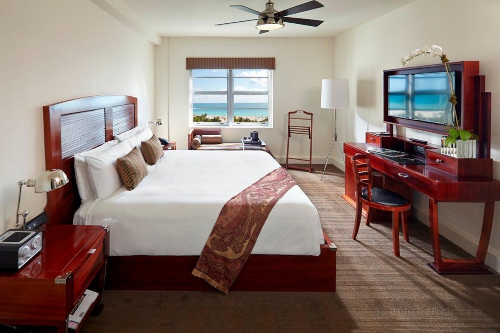 Khách sạn The National , An Adult Only Oceanfront Resort