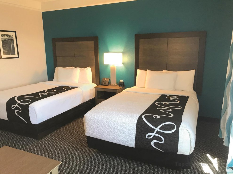 La Quinta Inn & Suites by Wyndham Tampa Brandon Regency Park