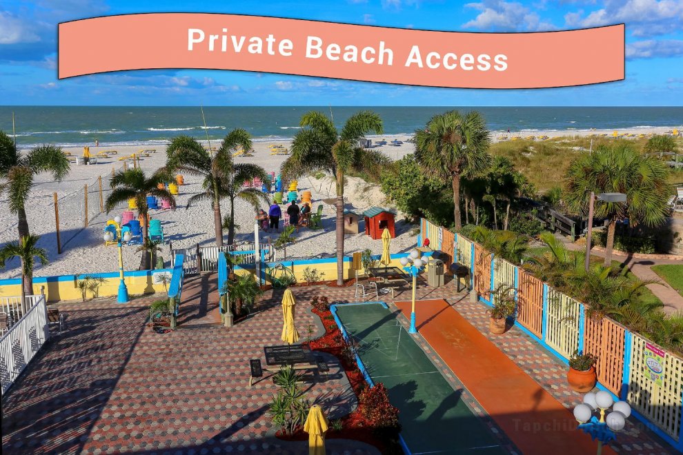 Khách sạn Plaza Beach - Beachfront Resort