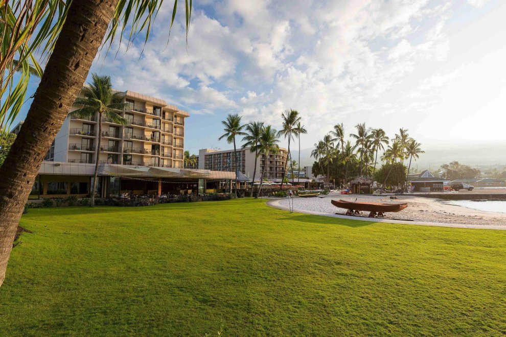 Khách sạn Courtyard King Kamehameha's Kona Beach