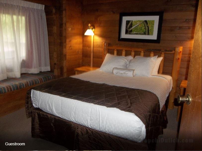 Kohl's Ranch Lodge - Adults Only