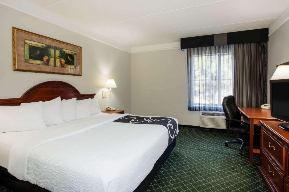 La Quinta Inn & Suites by Wyndham Melbourne Viera