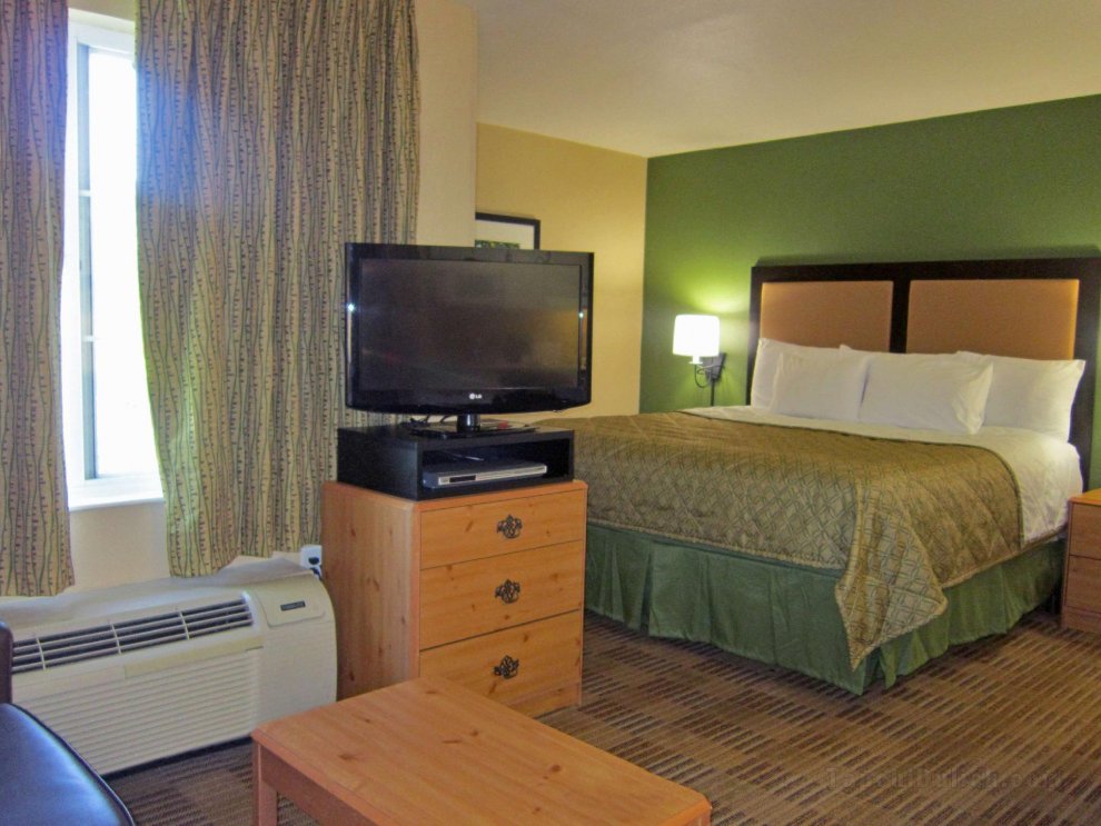 Extended Stay America Suites - Pleasanton - Chabot Dr.