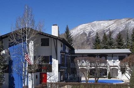 St Moritz Lodge and Condominiums