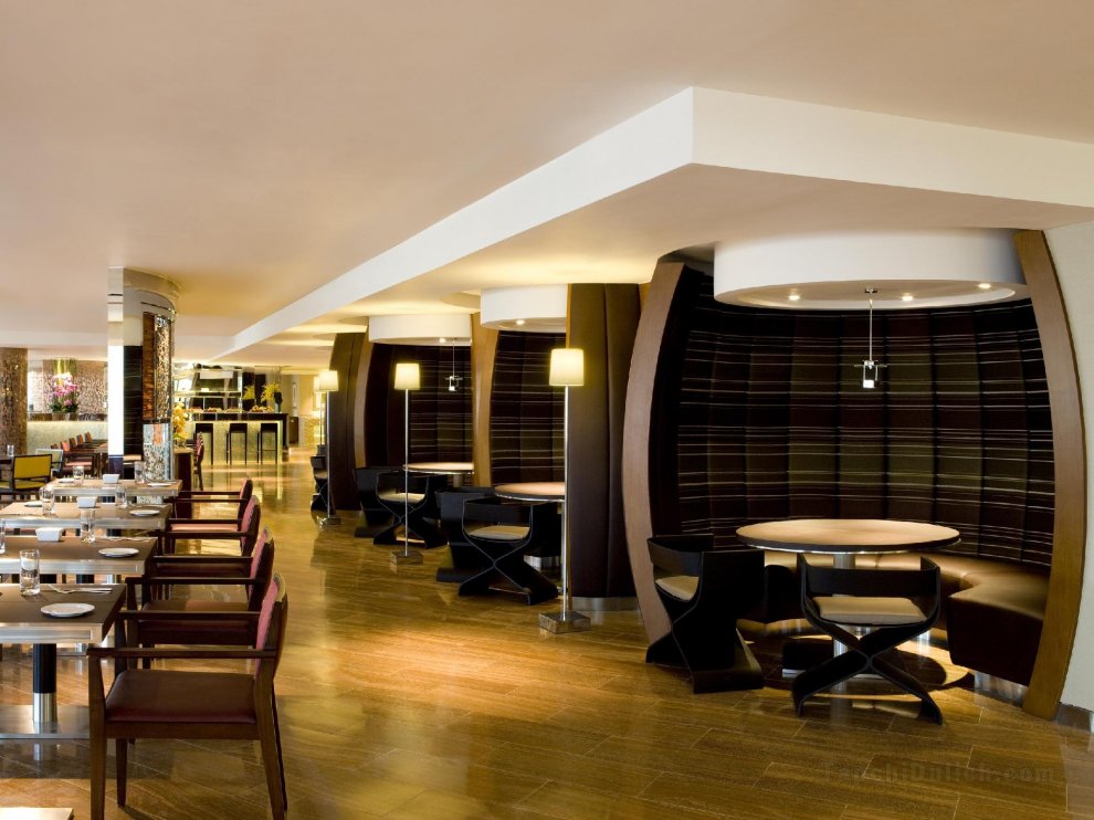 Khách sạn Hong Kong SkyCity Marriott