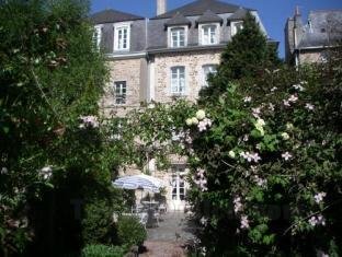 Khách sạn Le D'Avaugour