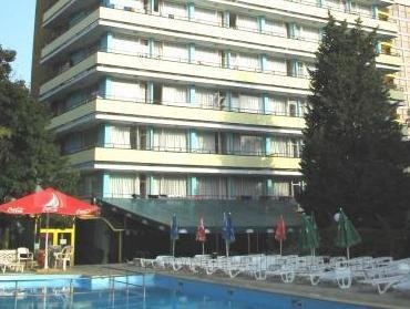 Khách sạn Varshava