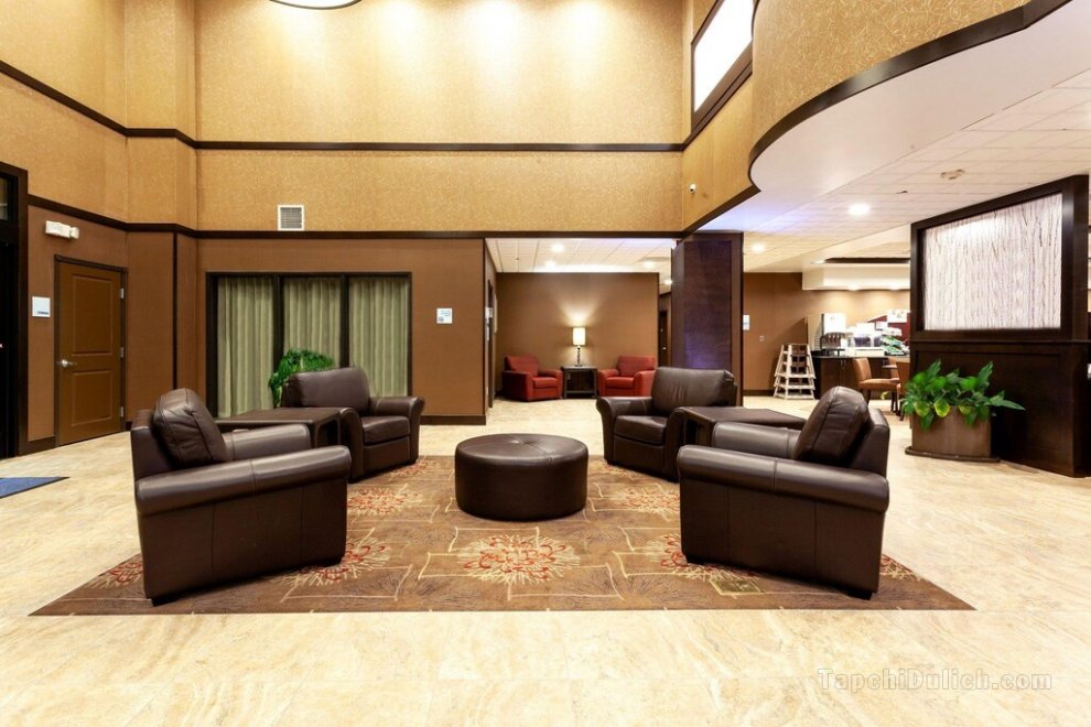 Khách sạn Holiday Inn Express & Suites Cheyenne