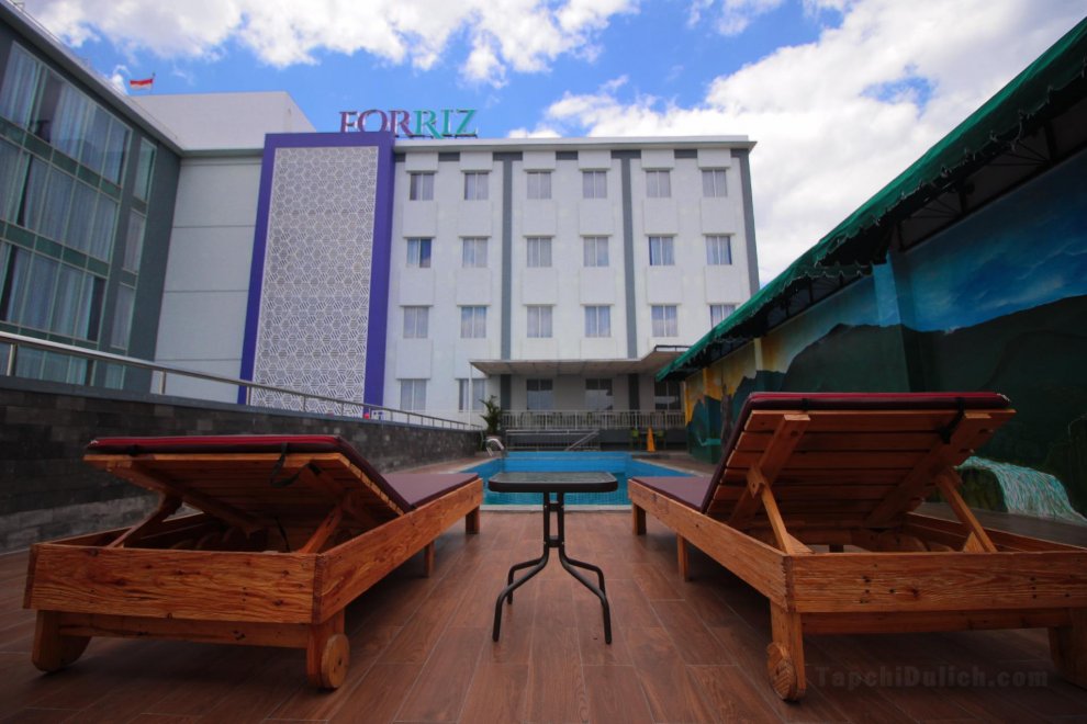 Khách sạn Forriz Yogyakarta