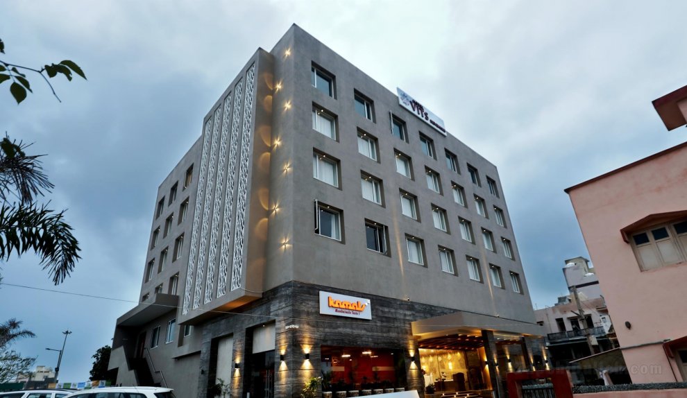 Khách sạn VITS Devbhumi