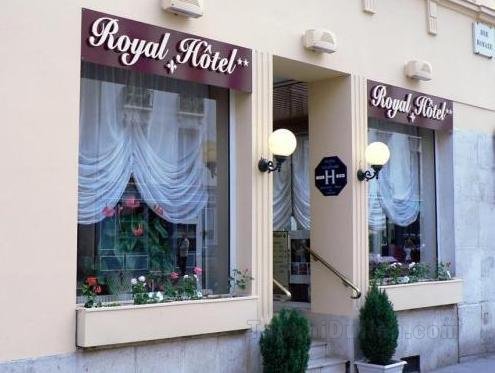 Royal Hotel Versailles
