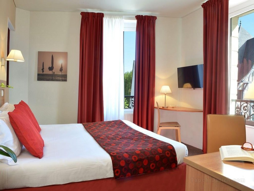 Khách sạn INTER- Deauville Continental