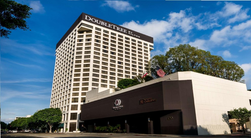 Doubletree by Hilton Los Angeles Downtown Hotel