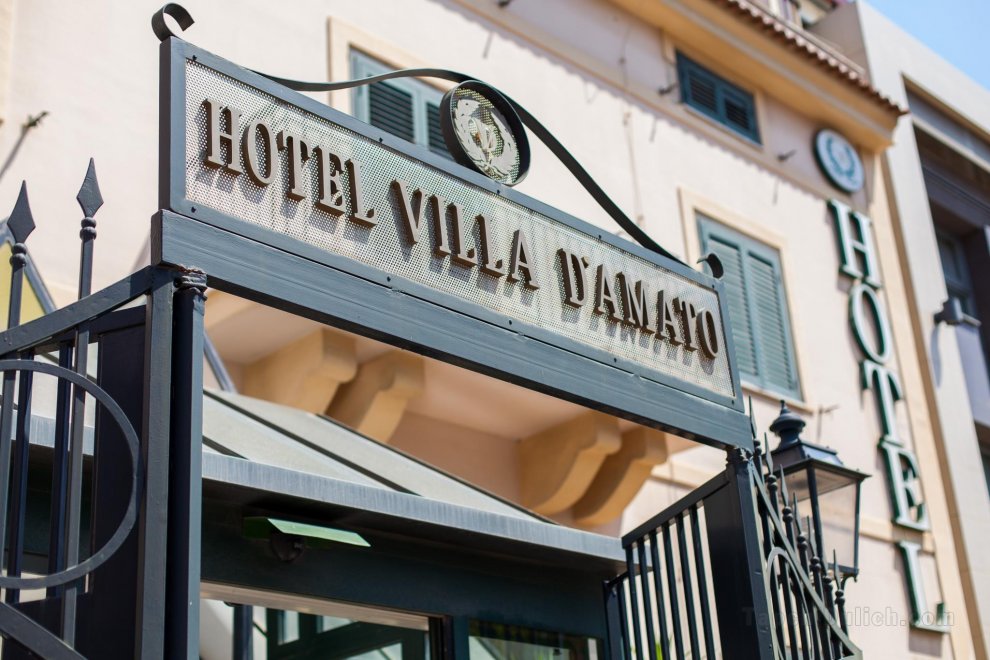 Khách sạn Villa D'Amato