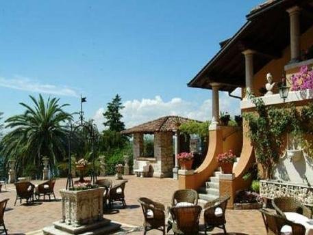 Khách sạn Villa Del Sogno