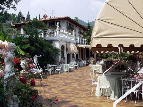 Khách sạn Ville Montefiori