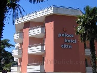Khách sạn Palace Città