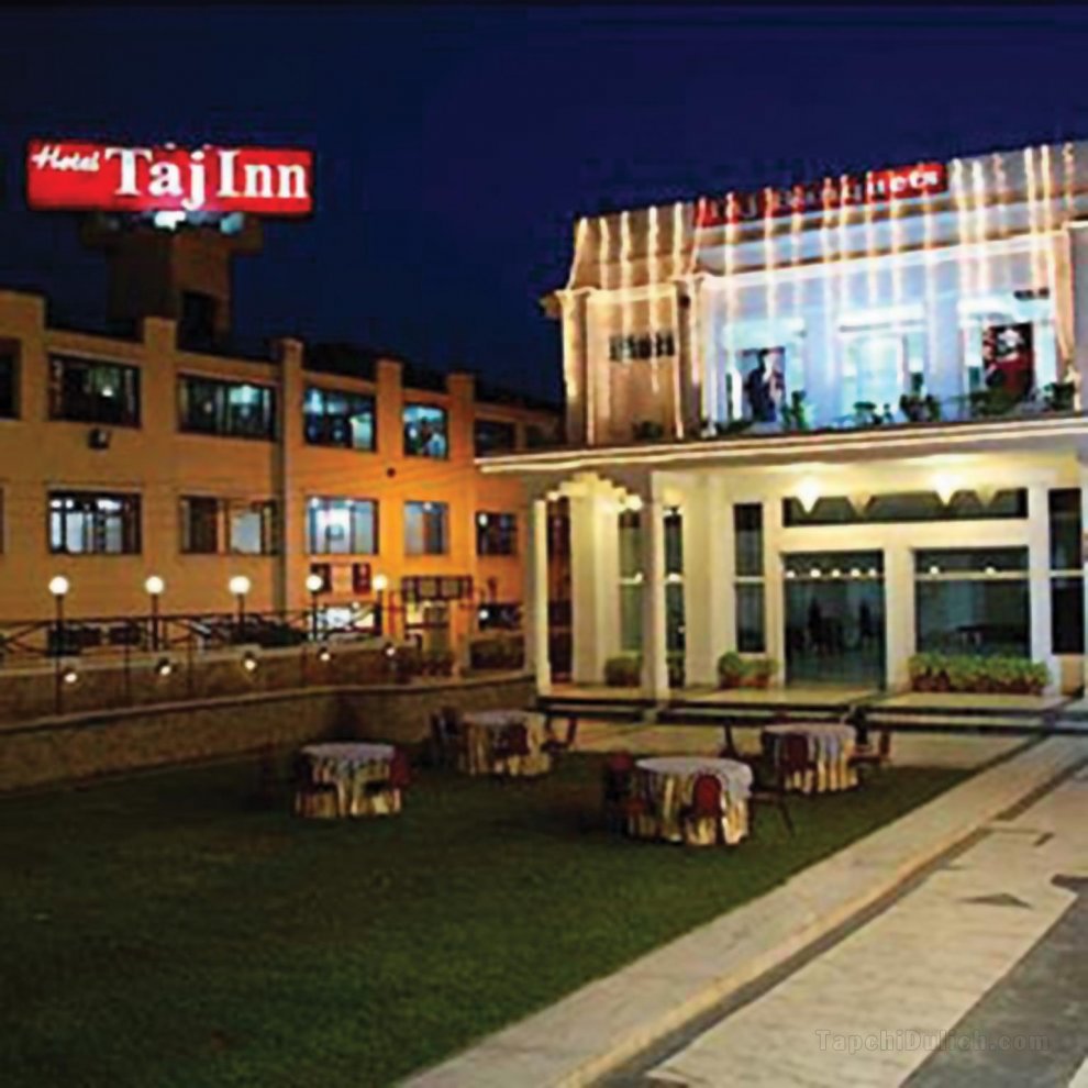 Khách sạn Taj Inn