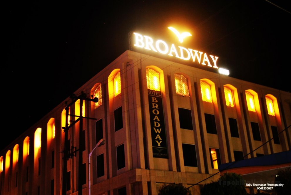 Hotel Broadway Inn