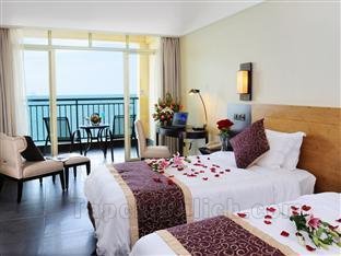 Khách sạn Shengyi Holiday Villa & Suites